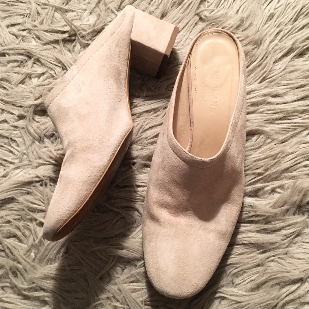 Everlane Beige Suede Mules
